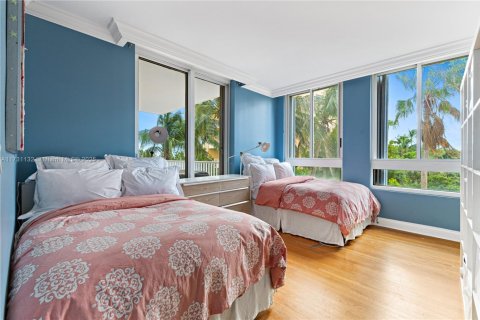 Condo in Key Biscayne, Florida, 4 bedrooms  № 1859983 - photo 13