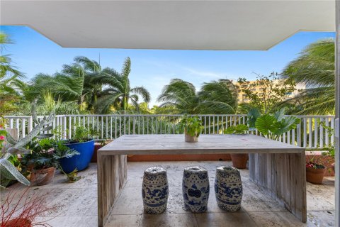 Condo in Key Biscayne, Florida, 4 bedrooms  № 1859983 - photo 8