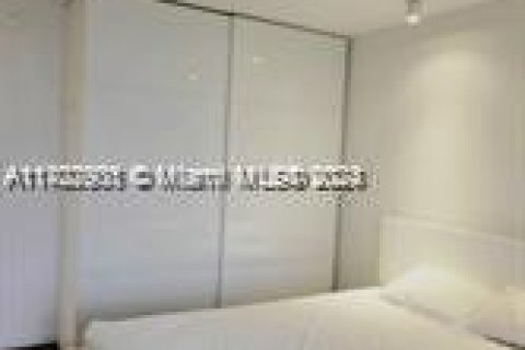 Купить кондоминиум в Халландейл-Бич, Флорида 2 спальни, 134.71м2, № 1959031 - фото 7