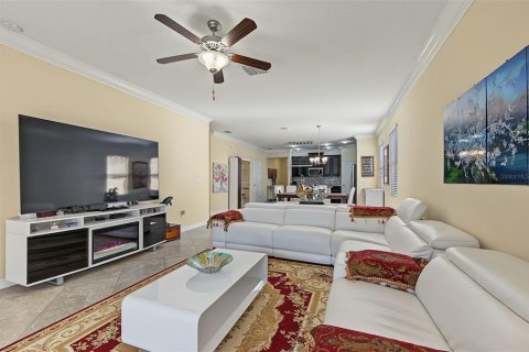 Villa ou maison à vendre à Riverview, Floride: 3 chambres, 183.11 m2 № 2433086 - photo 4