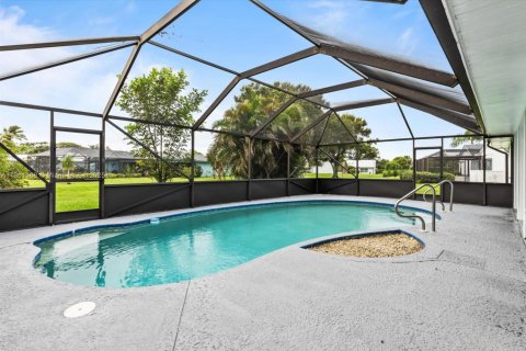 Villa ou maison à vendre à Port St. Lucie, Floride: 3 chambres, 173.91 m2 № 1889338 - photo 30