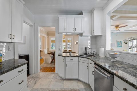 Casa en alquiler en Saint Petersburg, Florida, 5 dormitorios, 324.6 m2 № 1784709 - foto 15
