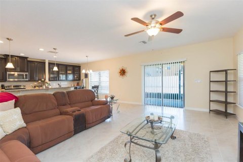 House in Wimauma, Florida 5 bedrooms, 277.5 sq.m. № 1669952 - photo 27
