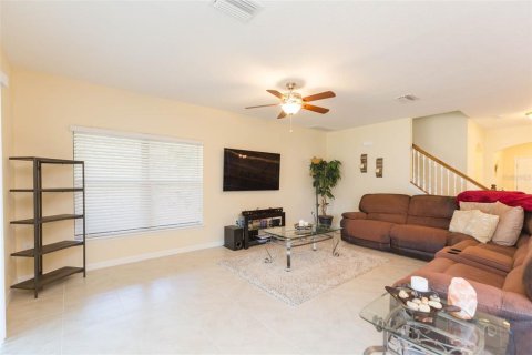 House in Wimauma, Florida 5 bedrooms, 277.5 sq.m. № 1669952 - photo 24