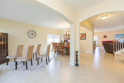 House in Wimauma, Florida 5 bedrooms, 277.5 sq.m. № 1669952 - photo 6