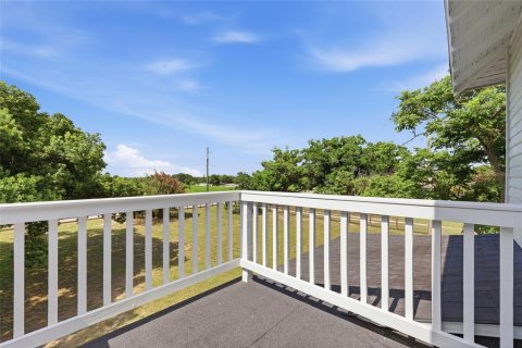 Villa ou maison à vendre à Lake Alfred, Floride: 4 chambres, 316.24 m2 № 2224648 - photo 18