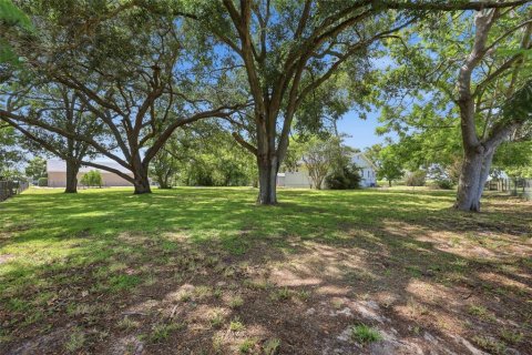 Villa ou maison à vendre à Lake Alfred, Floride: 4 chambres, 316.24 m2 № 2224648 - photo 21