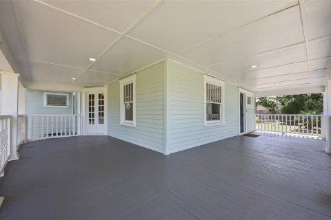 Villa ou maison à vendre à Lake Alfred, Floride: 4 chambres, 316.24 m2 № 2224648 - photo 23