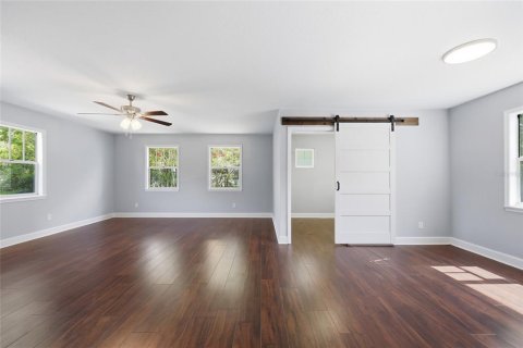 Villa ou maison à vendre à Lake Alfred, Floride: 4 chambres, 316.24 m2 № 2224648 - photo 6