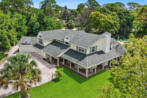 House in Jupiter, Florida 4 bedrooms, 345.5 sq.m. № 2190197 - photo 3