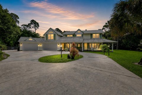 House in Jupiter, Florida 4 bedrooms, 345.5 sq.m. № 2190197 - photo 2