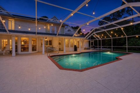 House in Jupiter, Florida 4 bedrooms, 345.5 sq.m. № 2190197 - photo 4
