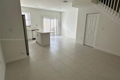 Touwnhouse à louer à Miami, Floride: 3 chambres, 123.93 m2 № 1964264 - photo 27