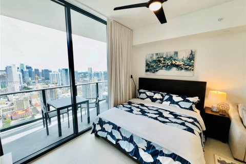 Снять в аренду кондоминиум в Майами, Флорида 34.75м2, № 1952916 - фото 2