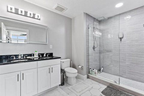 Снять в аренду кондоминиум в Орландо, Флорида 5 комнат, 116.59м2, № 1849838 - фото 24