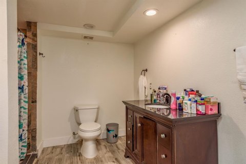 Casa en venta en Tampa, Florida, 4 dormitorios, 123.19 m2 № 1916116 - foto 15