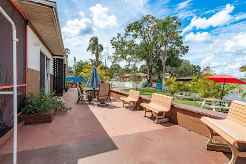 Casa en venta en Tampa, Florida, 4 dormitorios, 123.19 m2 № 1916116 - foto 29