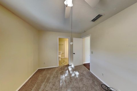 Villa ou maison à louer à Orlando, Floride: 3 chambres, 127.37 m2 № 2092396 - photo 11