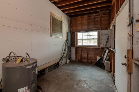 House in Saint Petersburg, Florida 3 bedrooms, 85.19 sq.m. № 2122811 - photo 12
