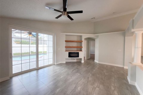 Villa ou maison à vendre à Kissimmee, Floride: 4 chambres, 169.27 m2 № 2425969 - photo 3
