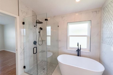 Villa ou maison à vendre à Kissimmee, Floride: 4 chambres, 169.27 m2 № 2425969 - photo 11