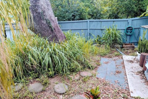 Casa en alquiler en Tampa, Florida, 2 dormitorios, 101.82 m2 № 1772181 - foto 10