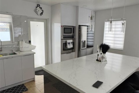Villa ou maison à vendre à Homestead, Floride: 3 chambres, 106.65 m2 № 2152695 - photo 7