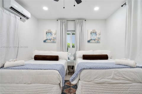 Appartement à louer à Miami, Floride: 2 chambres, 260.68 m2 № 2089426 - photo 30