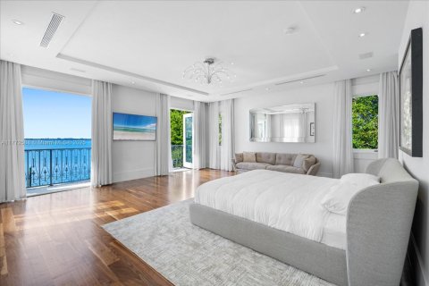 Casa en venta en Miami Beach, Florida, 6 dormitorios, 812.71 m2 № 1977767 - foto 26