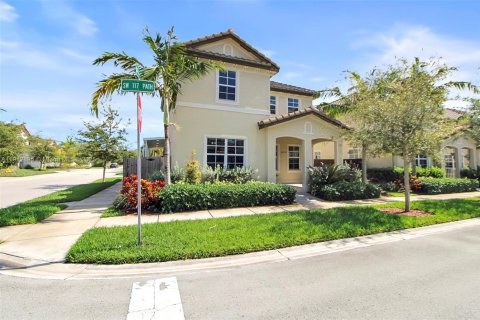 Villa ou maison à vendre à Homestead, Floride: 4 chambres, 210.33 m2 № 1969441 - photo 14