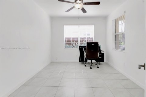 Villa ou maison à vendre à Homestead, Floride: 4 chambres, 210.33 m2 № 1969441 - photo 25