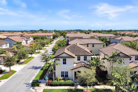 Villa ou maison à vendre à Homestead, Floride: 4 chambres, 210.33 m2 № 1969441 - photo 6
