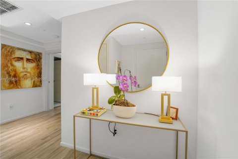 Copropriété à louer à Miami, Floride: 3 chambres, 134.71 m2 № 2076126 - photo 4