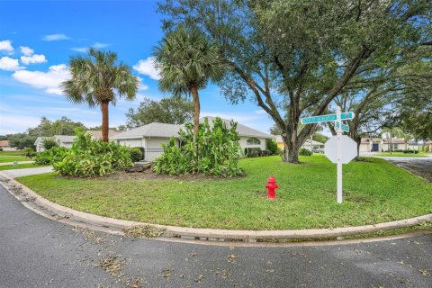 House in Leesburg, Florida 2 bedrooms, 150.69 sq.m. № 1687069 - photo 26