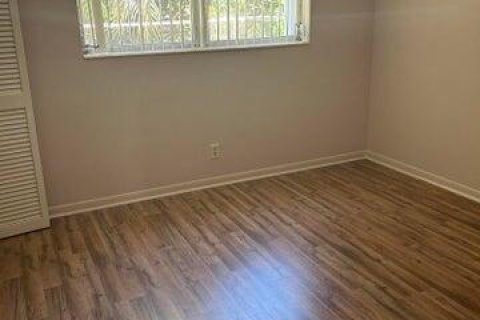 Condominio en venta en Boynton Beach, Florida, 2 dormitorios, 69.77 m2 № 1182715 - foto 1