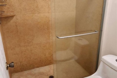 Condo in Coconut Creek, Florida, 2 bedrooms  № 2087106 - photo 29
