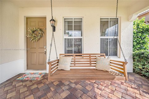 Casa en venta en Coral Springs, Florida, 3 dormitorios, 221.01 m2 № 1828302 - foto 5