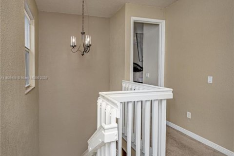 Casa en venta en Coral Springs, Florida, 3 dormitorios, 221.01 m2 № 1828302 - foto 26