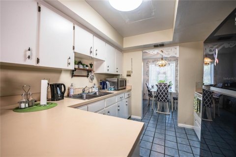 Casa en venta en Mulberry, Florida, 4 dormitorios, 187.94 m2 № 2200142 - foto 18
