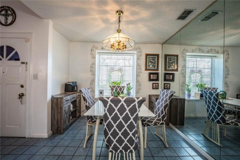 Casa en venta en Mulberry, Florida, 4 dormitorios, 187.94 m2 № 2200142 - foto 28