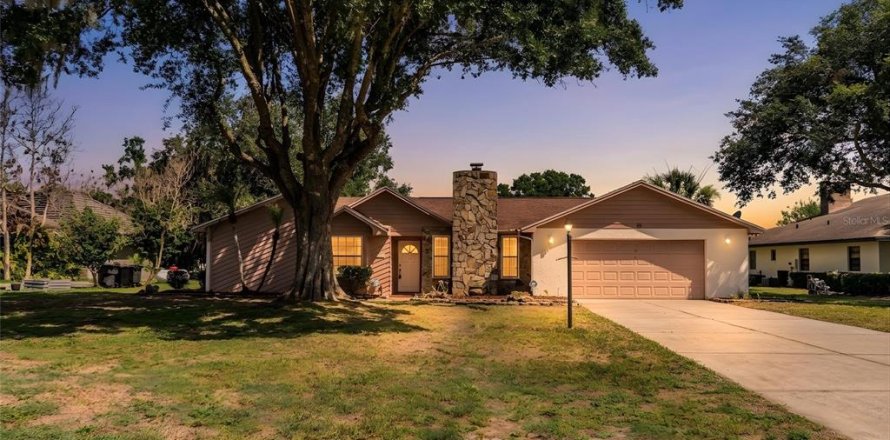 Casa en Mulberry, Florida 4 dormitorios, 187.94 m2 № 2200142