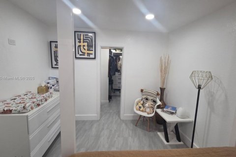 Villa ou maison à louer à West Park, Floride: 2 chambres, 92.9 m2 № 1977995 - photo 6