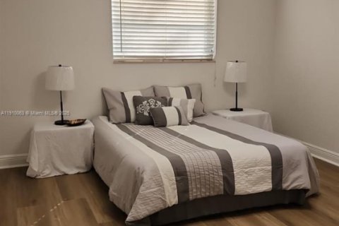 Condominio en venta en Davie, Florida, 2 dormitorios, 91.97 m2 № 1967452 - foto 11