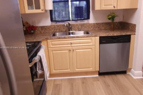 Condominio en venta en Davie, Florida, 2 dormitorios, 91.97 m2 № 1967452 - foto 5