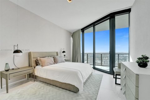 Condo in Miami, Florida, 4 bedrooms № 1989488 - photo 15