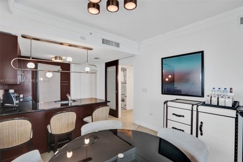 Copropriété à vendre à Miami Beach, Floride: 2 chambres, 135.73 m2 № 1868187 - photo 17
