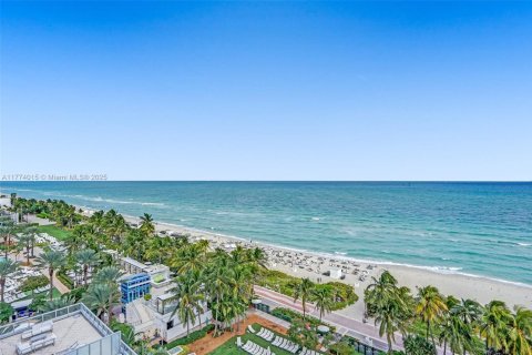 Copropriété à vendre à Miami Beach, Floride: 2 chambres, 135.73 m2 № 1868187 - photo 1