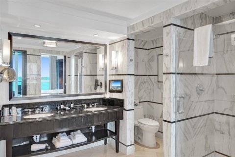 Copropriété à vendre à Miami Beach, Floride: 2 chambres, 135.73 m2 № 1868187 - photo 29