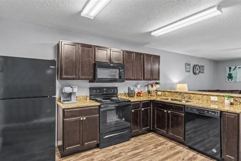 Villa ou maison à vendre à Lakeland, Floride: 3 chambres, 140.75 m2 № 2280726 - photo 10