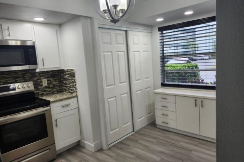 Copropriété à vendre à Margate, Floride: 2 chambres, 92.9 m2 № 2084589 - photo 6